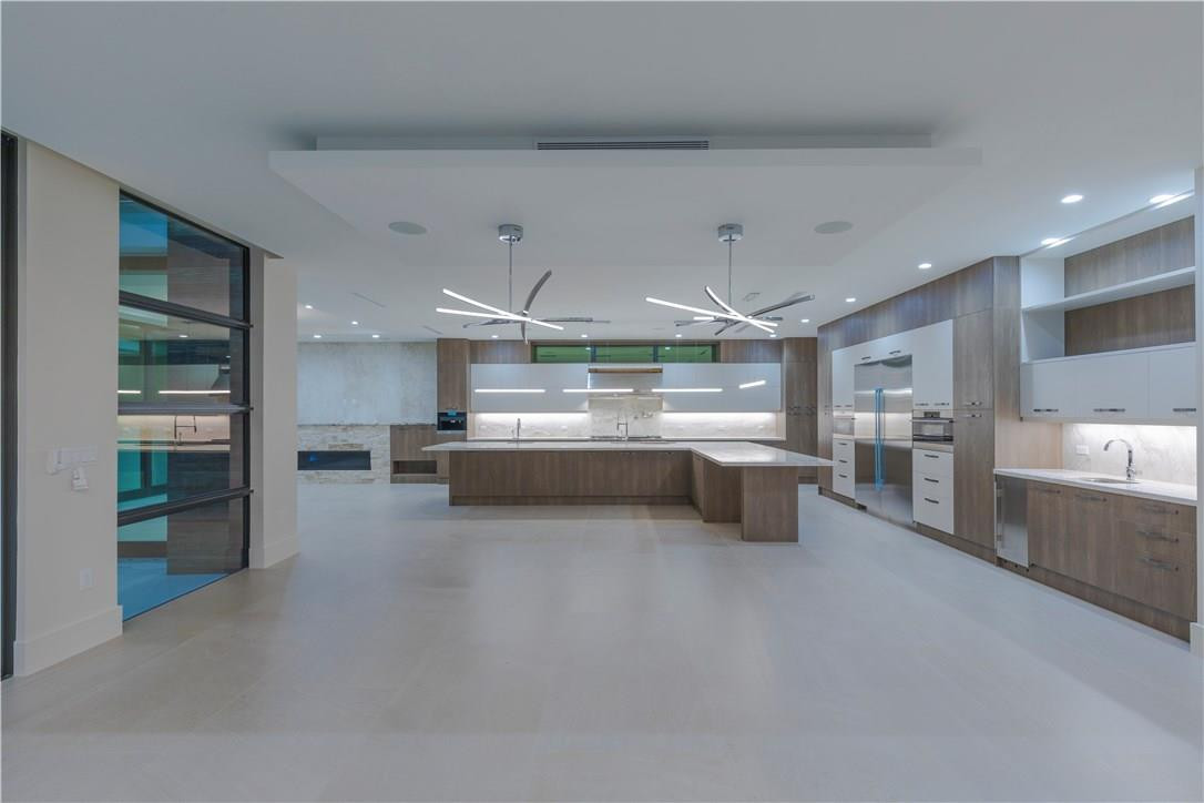 STILLWELL ISLES ISLES OF - Residential