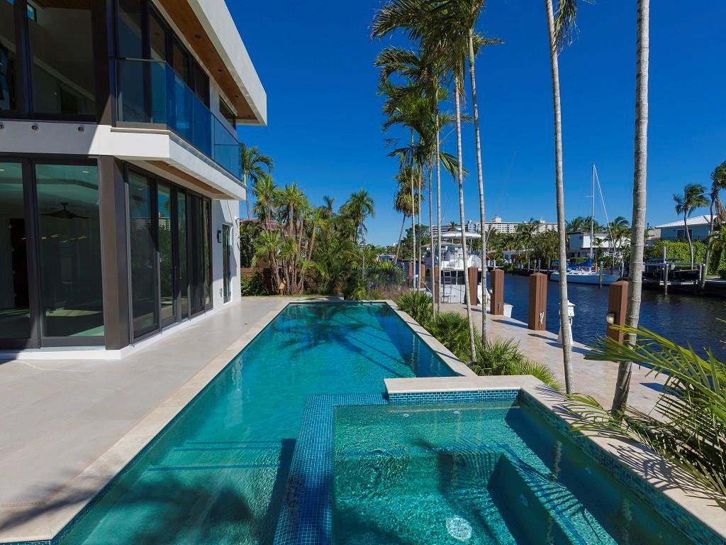 STILLWELL ISLES ISLES OF - Residential