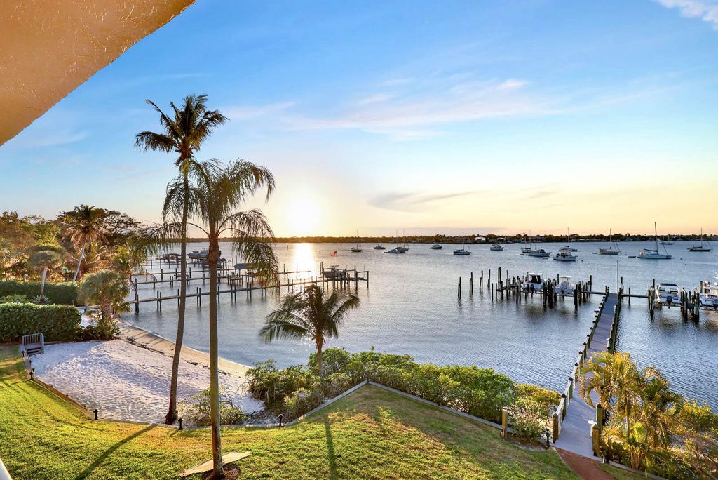 Photo of 624 SW Saint Lucie Crescent #306, Stuart, FL 34994 (MLS # R11166481)