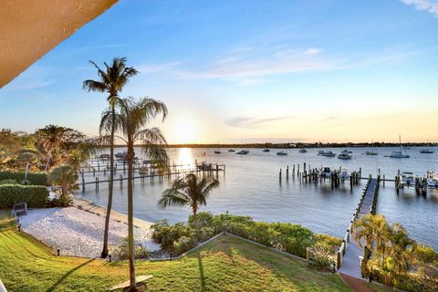 624 SW Saint Lucie Crescent 306 Stuart FL 34994