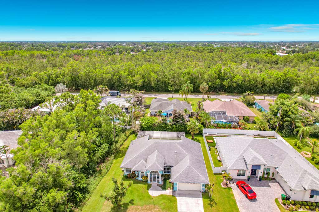 Photo of 497 SE NOME Drive, Port Saint Lucie, FL 34984 (MLS # B26058642)