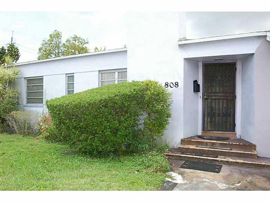 Great investment opportunity for a family to live in main home with a 2bdrm 1bath, hardwood floors, family and dining room, fireplace and one car garage. Upgraded kitchen and bath. Cottage/guest house has a 1bdrm 1bath with a full kitchen. Guest house has  Roof Damage and needs repair. No seller contributions towards repairs. Property sold as is with right to inspection.