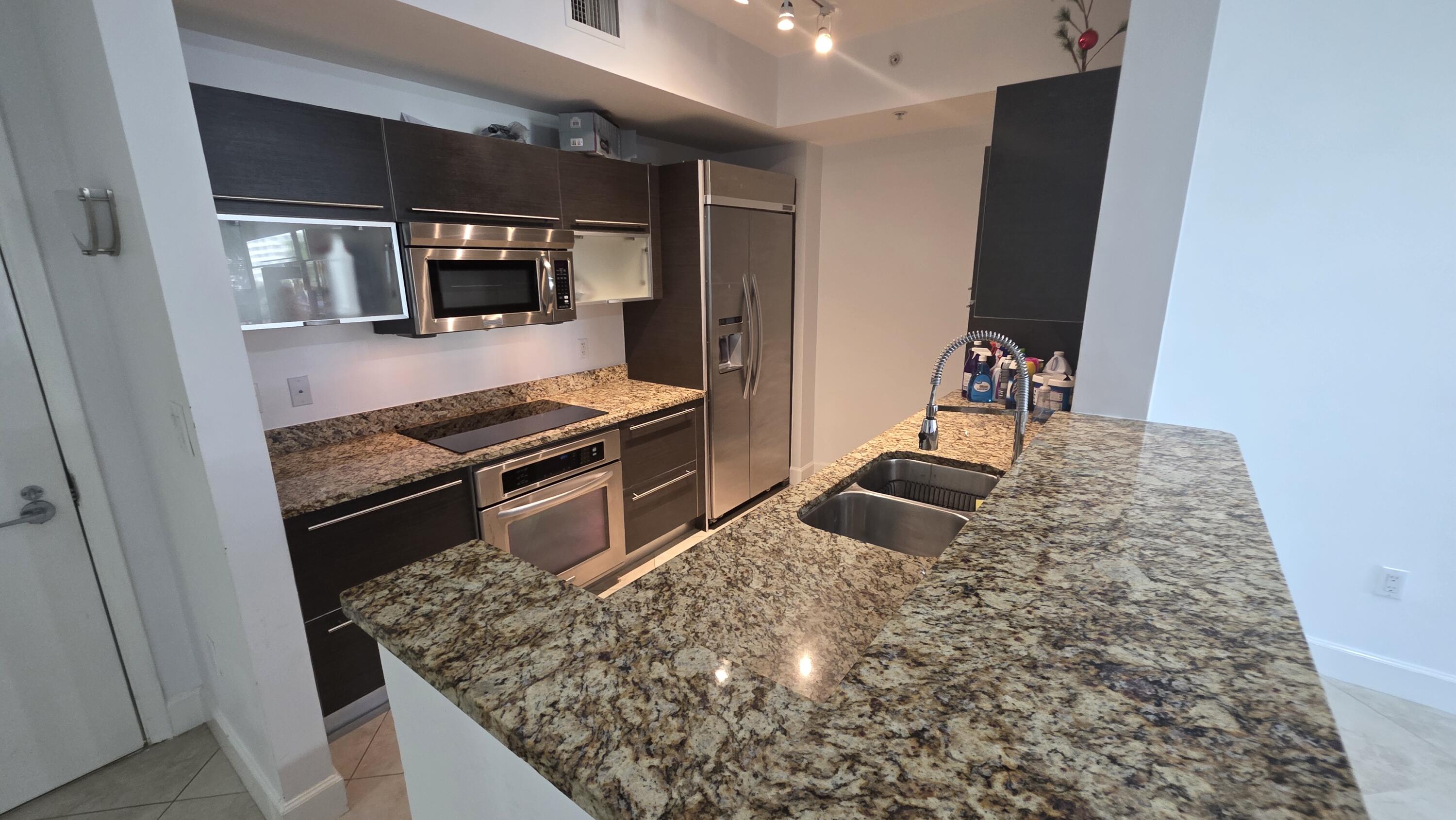 Cityplace South Tower Condo - Residential Lease