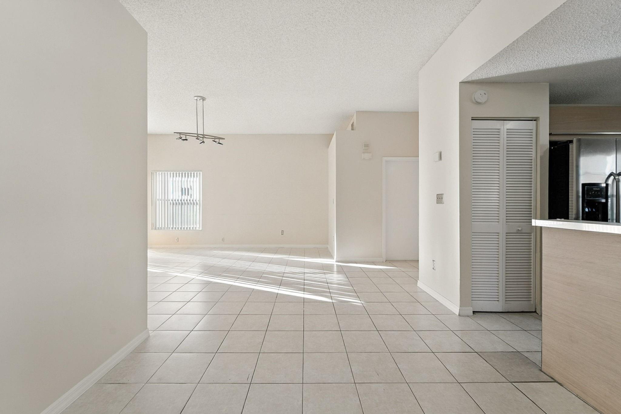 Wyndham Circle 157-9 B - Residential
