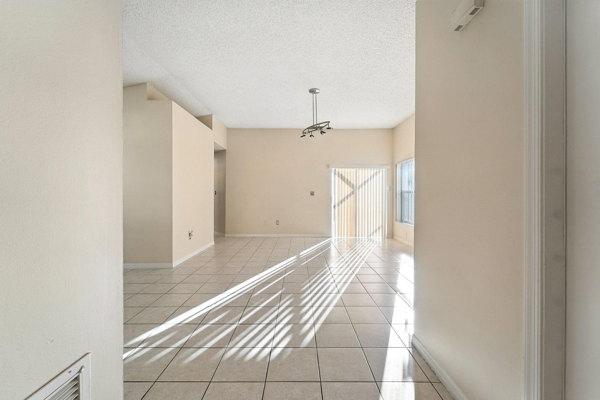 Wyndham Circle 157-9 B - Residential