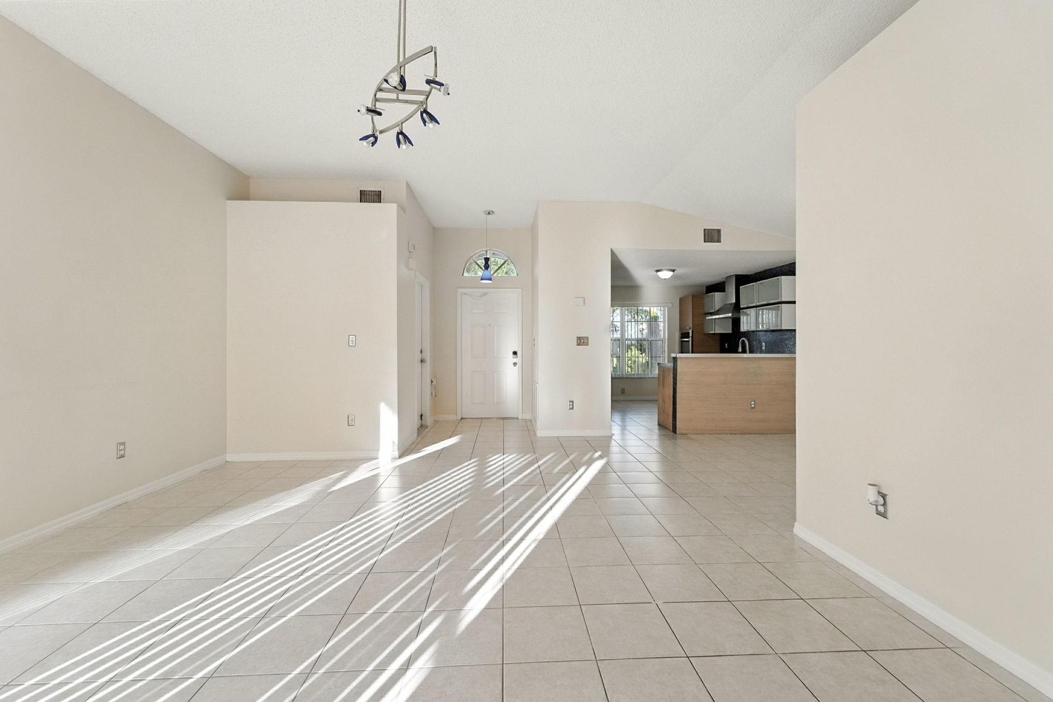 Wyndham Circle 157-9 B - Residential