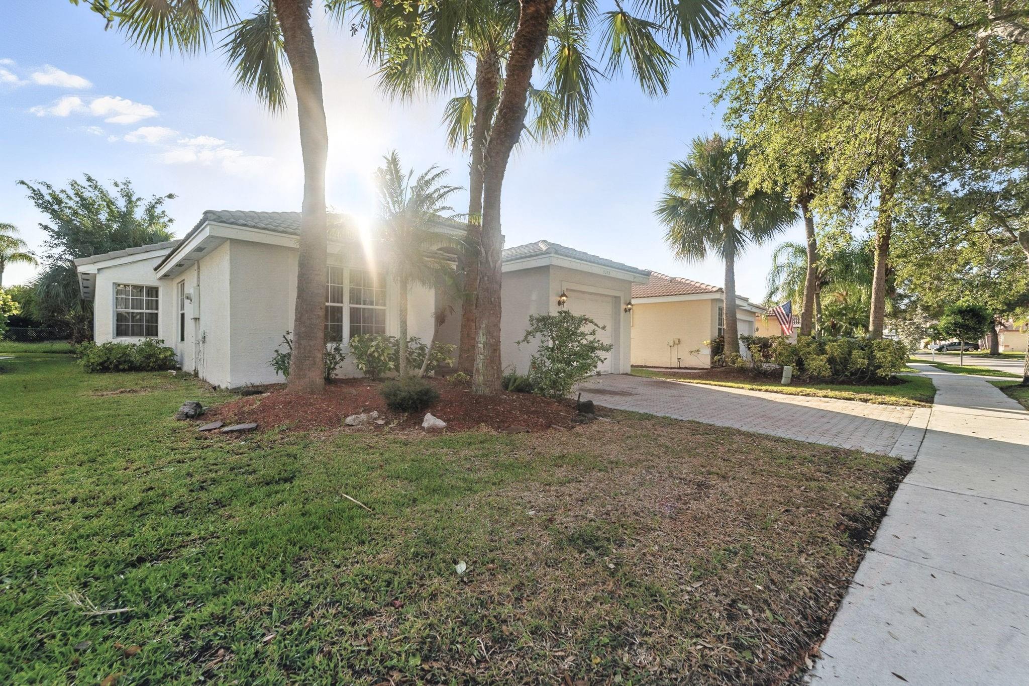 5255 NW 117th Ave