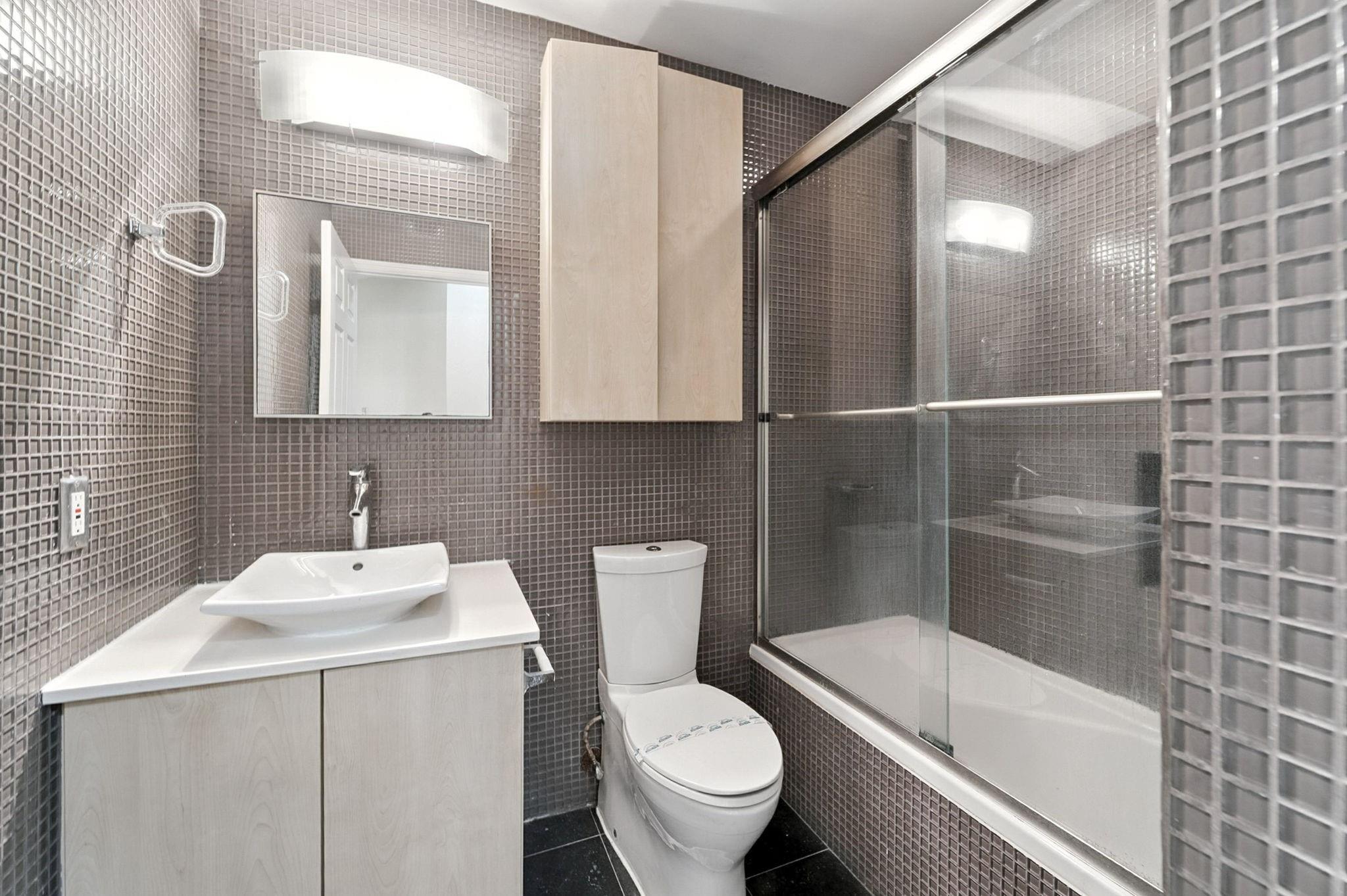 Wyndham Circle 157-9 B - Residential