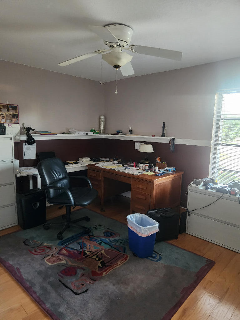 Properties 4387 HAWTHORN Avenue