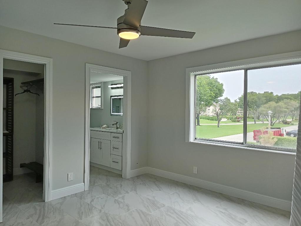 HUNTINGTON LAKES SEC TWO CONDOS - Residential