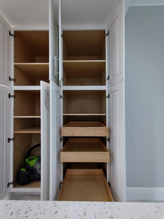 HUNTINGTON LAKES SEC TWO CONDOS - Residential