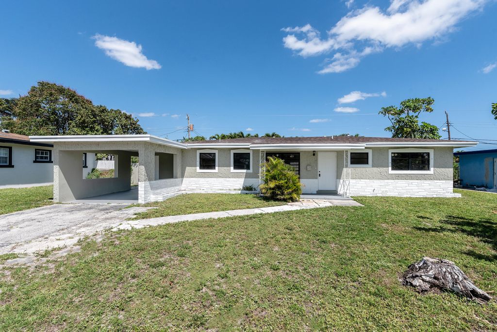 Photo of 1040 Long Island Avenue, Fort Lauderdale, FL 33312 (MLS # R11156427)