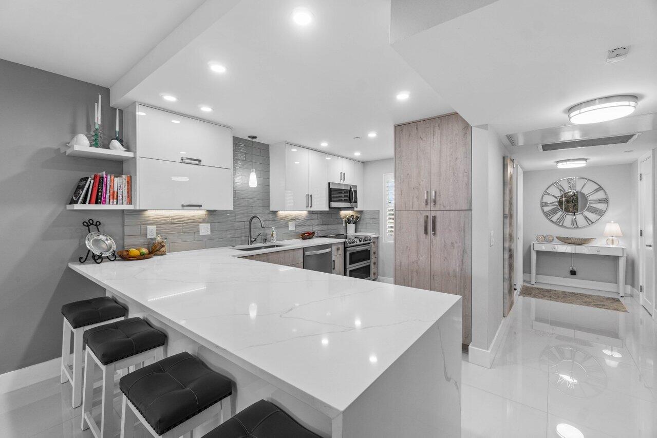 625 Oaks Drive 508