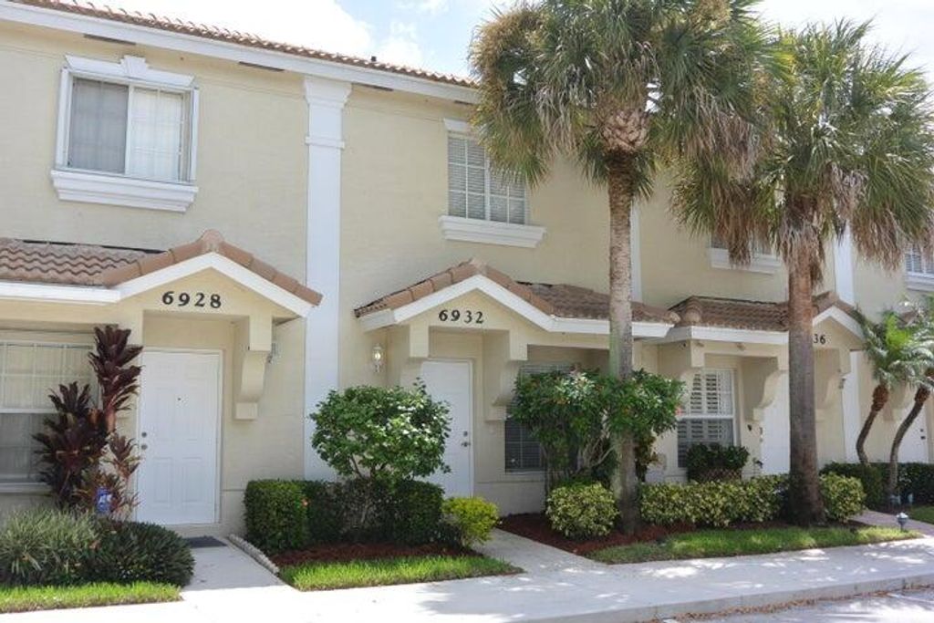 Photo of 6932 Stoney Creek Circle, Lake Worth, FL 33467 (MLS # R10968450)