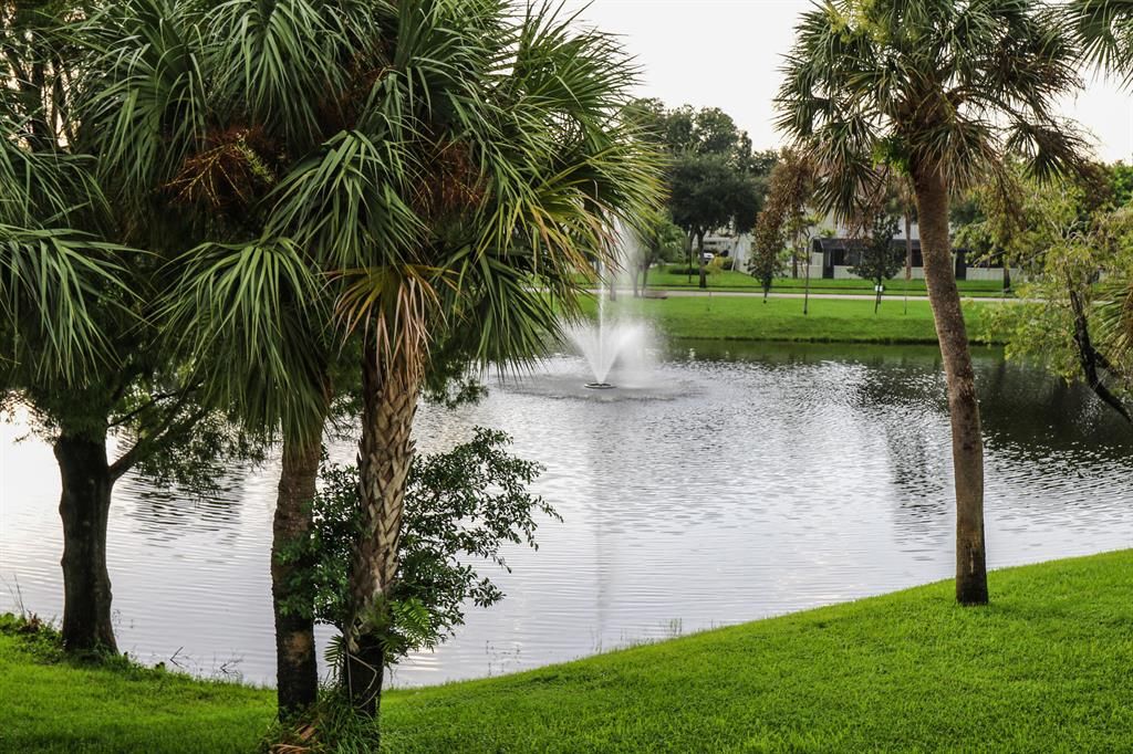 Photo of 6238 Riverwalk Lane #4, Jupiter, FL 33458 (MLS # R10744796)