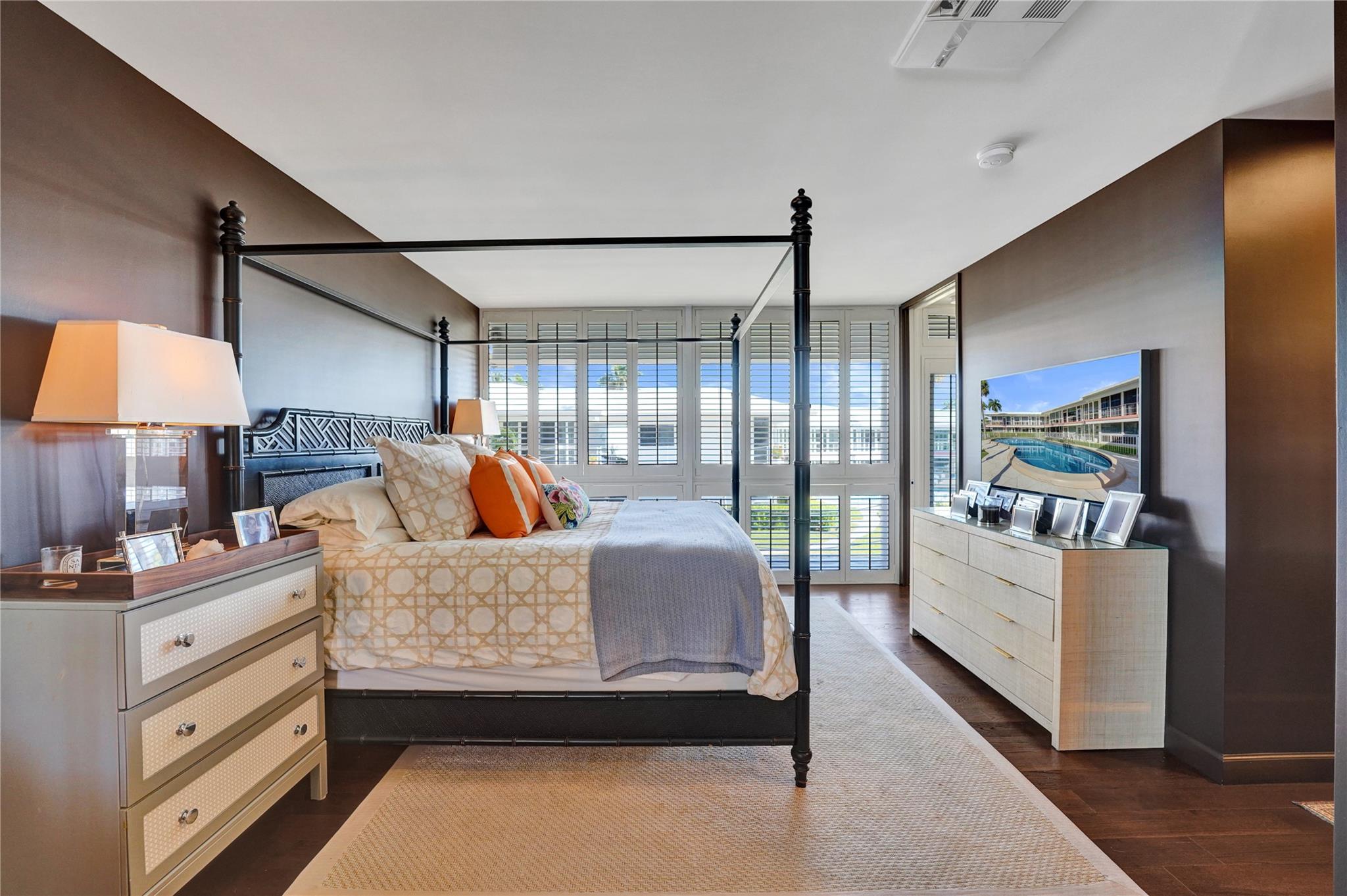 Coral Cove - Residential