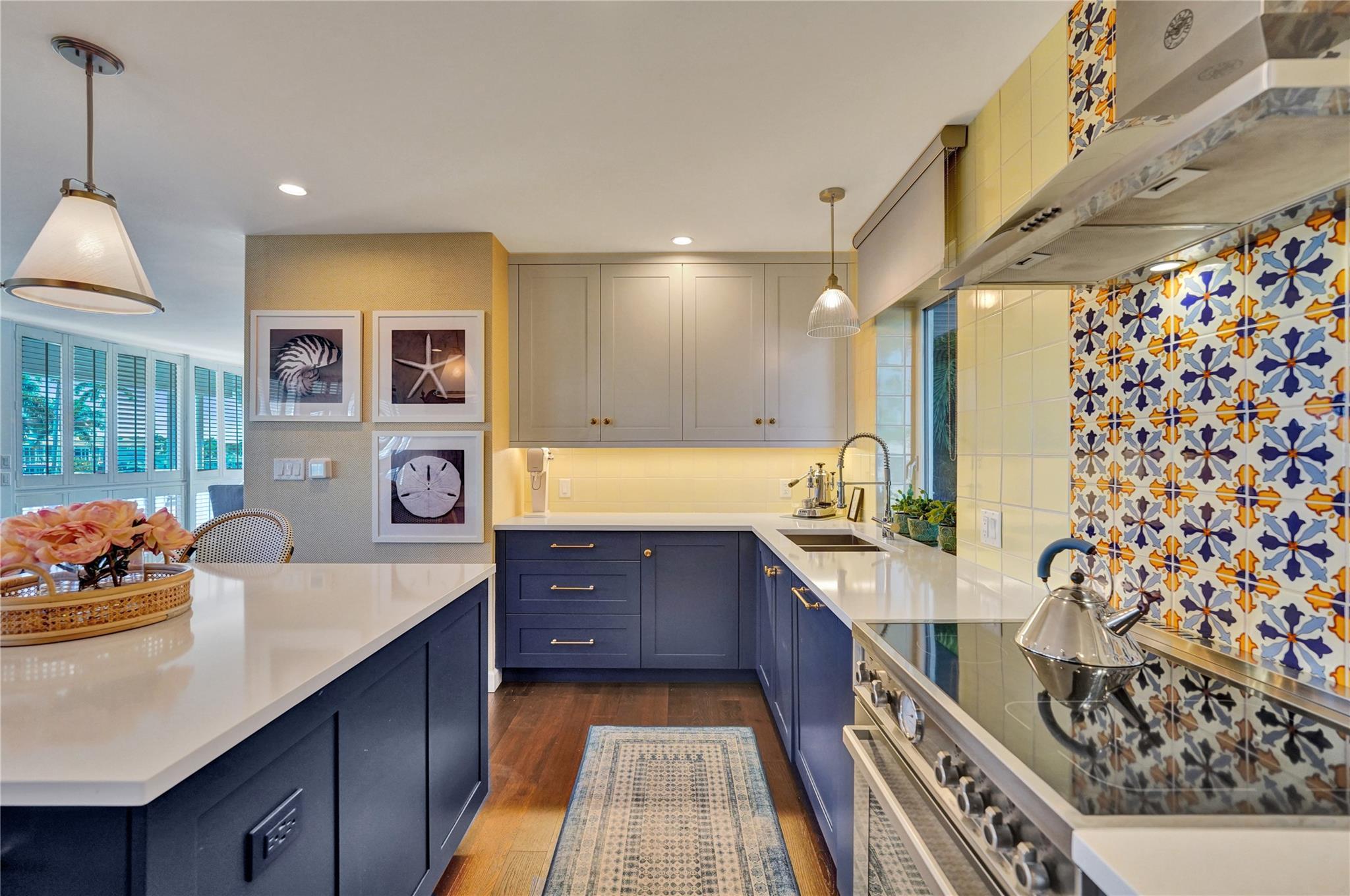 Coral Cove - Residential