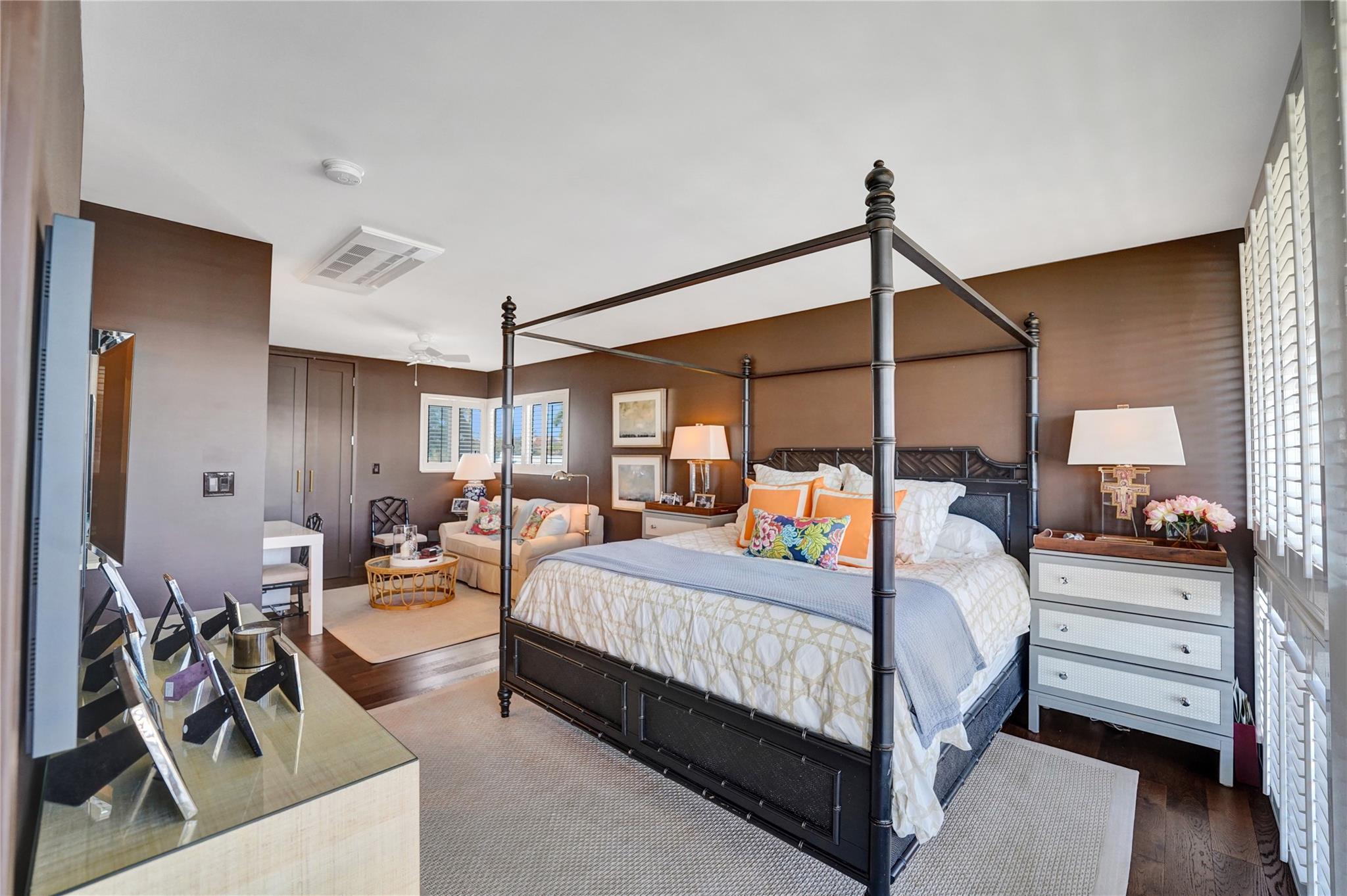 Coral Cove - Residential