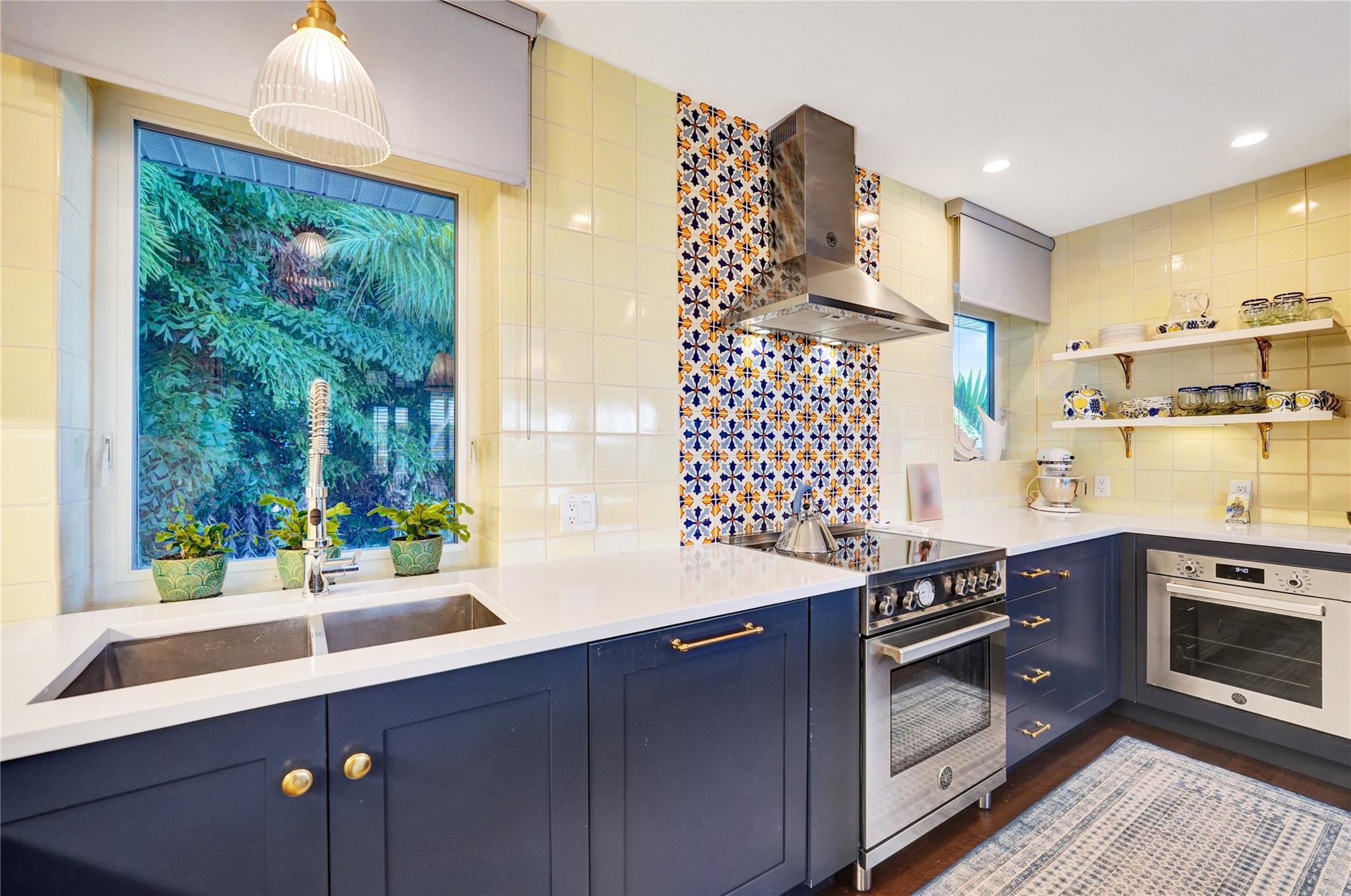 Coral Cove - Residential