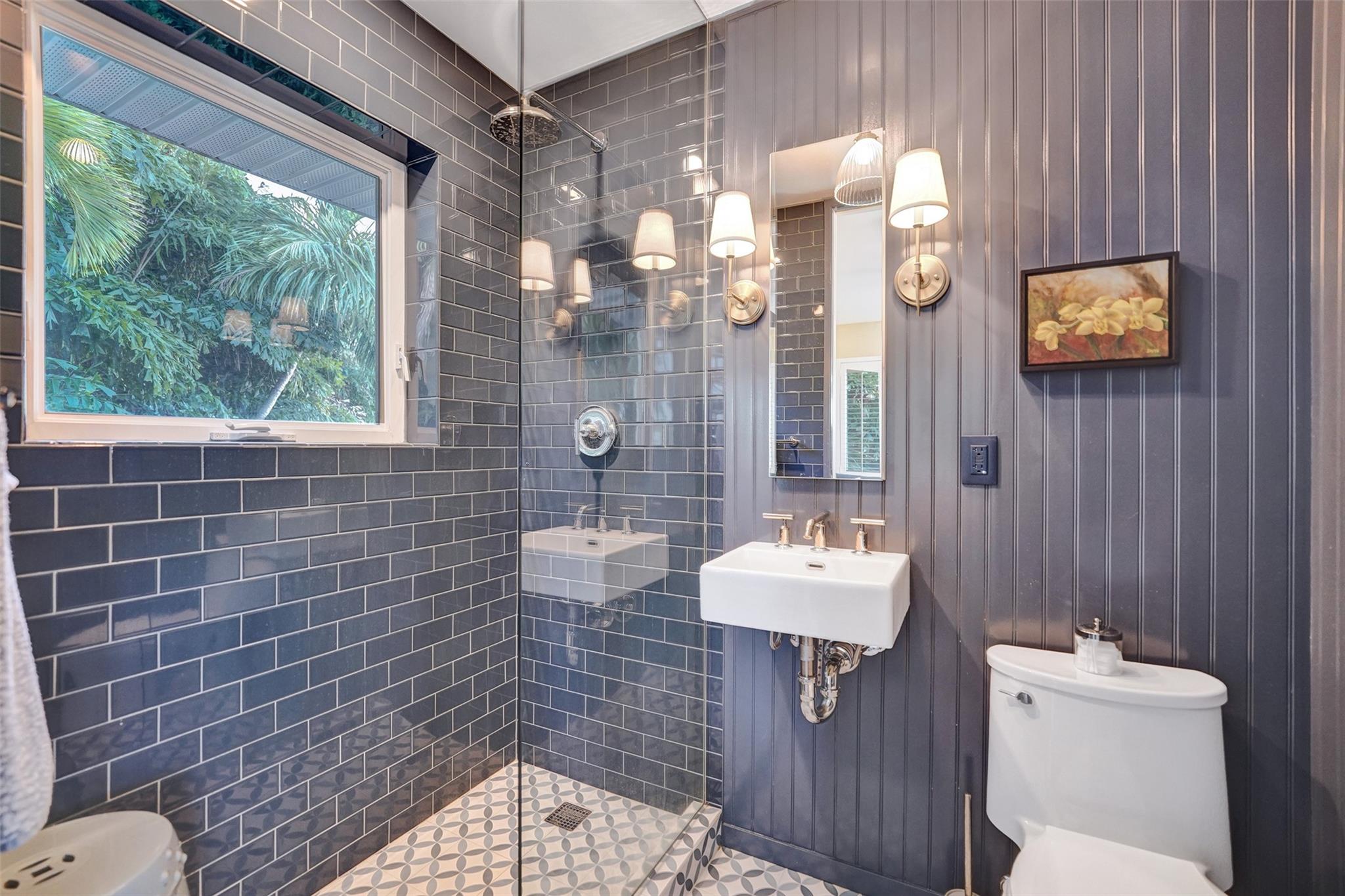 Coral Cove - Residential