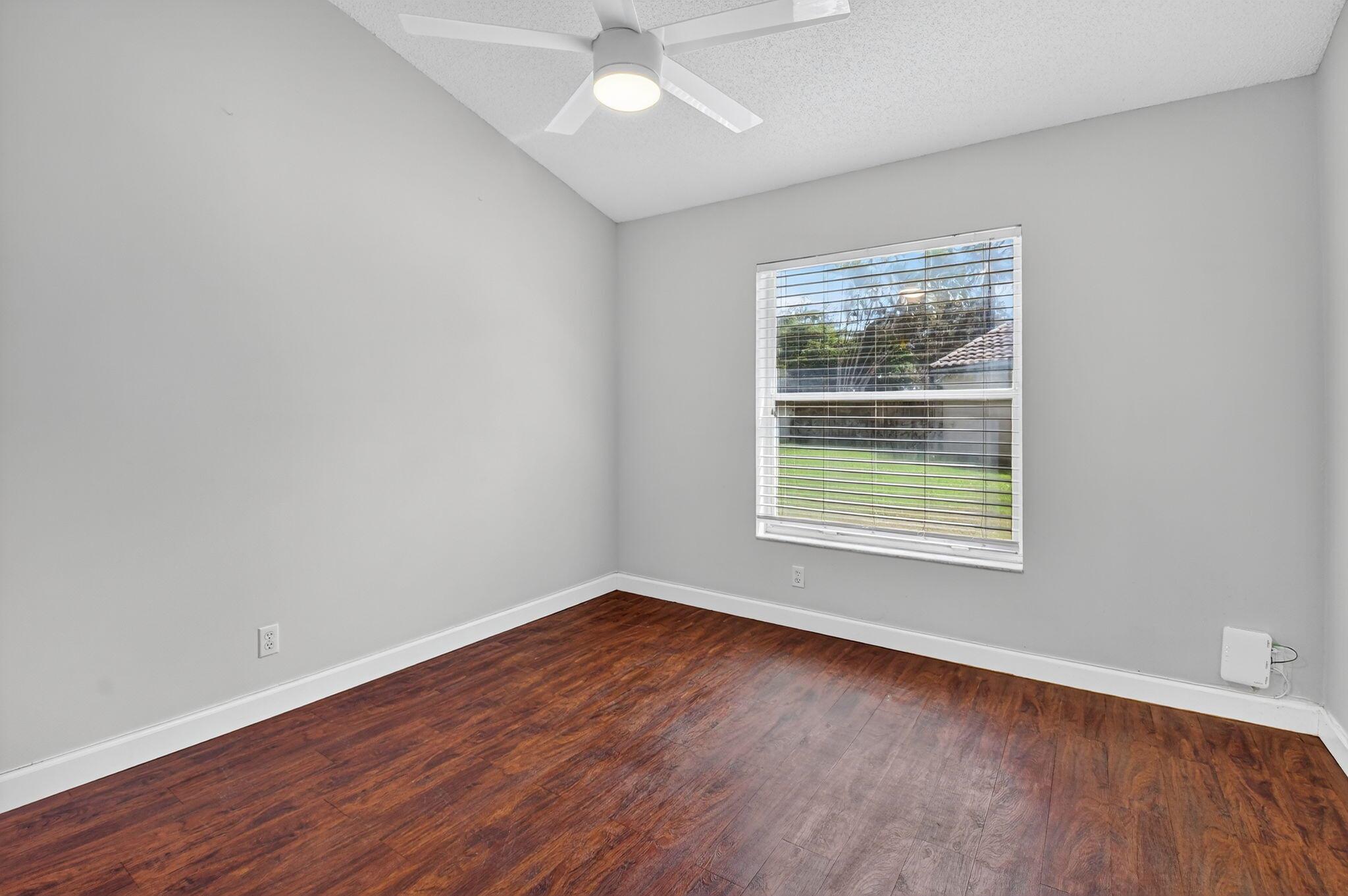 Newport Cove - Residential