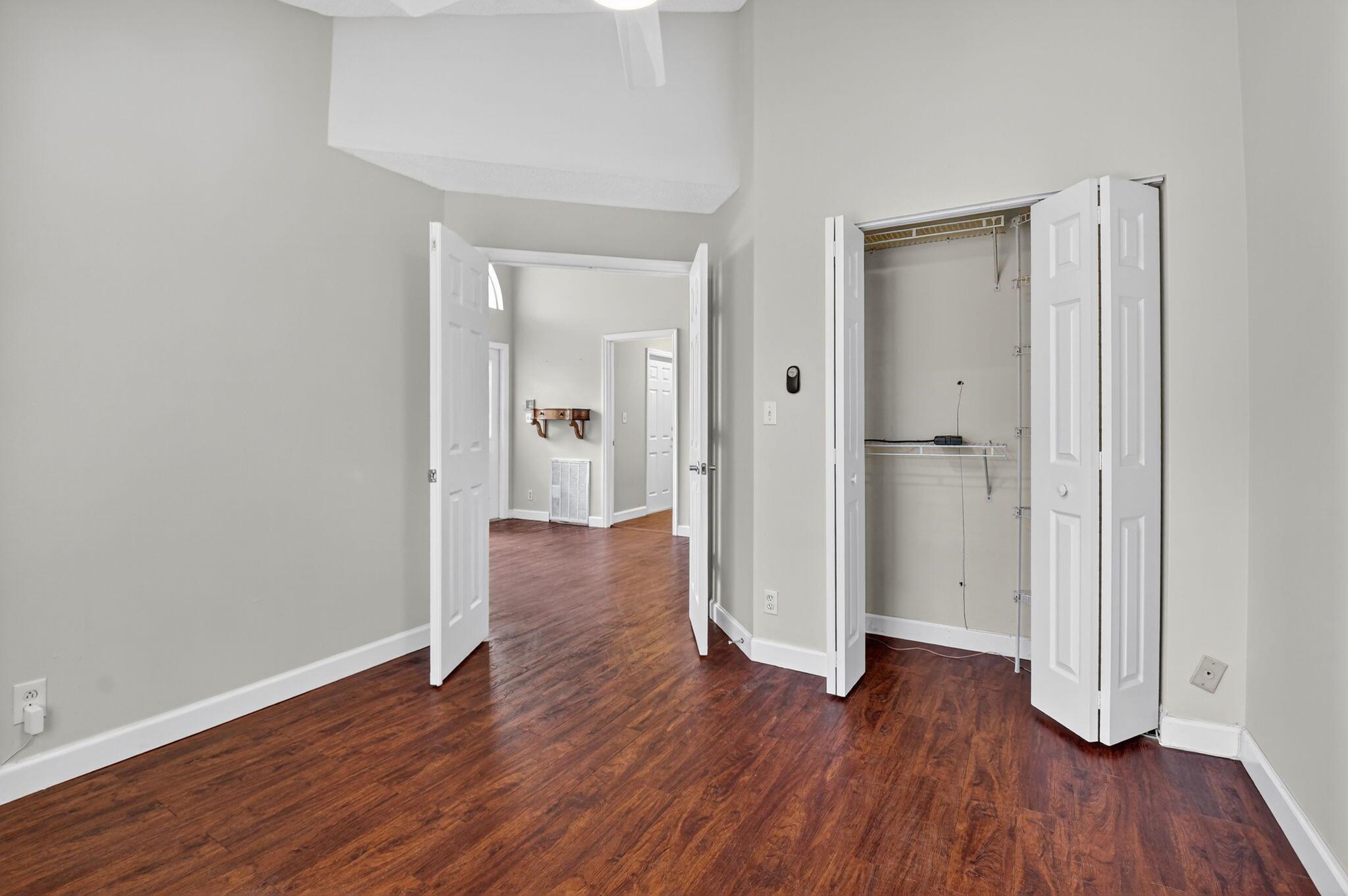 Newport Cove - Residential