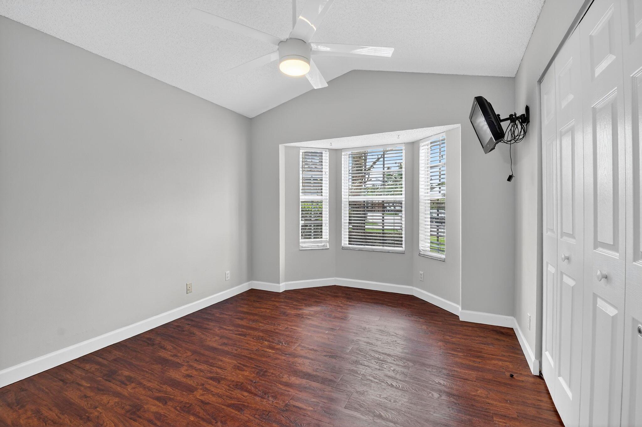 Newport Cove - Residential