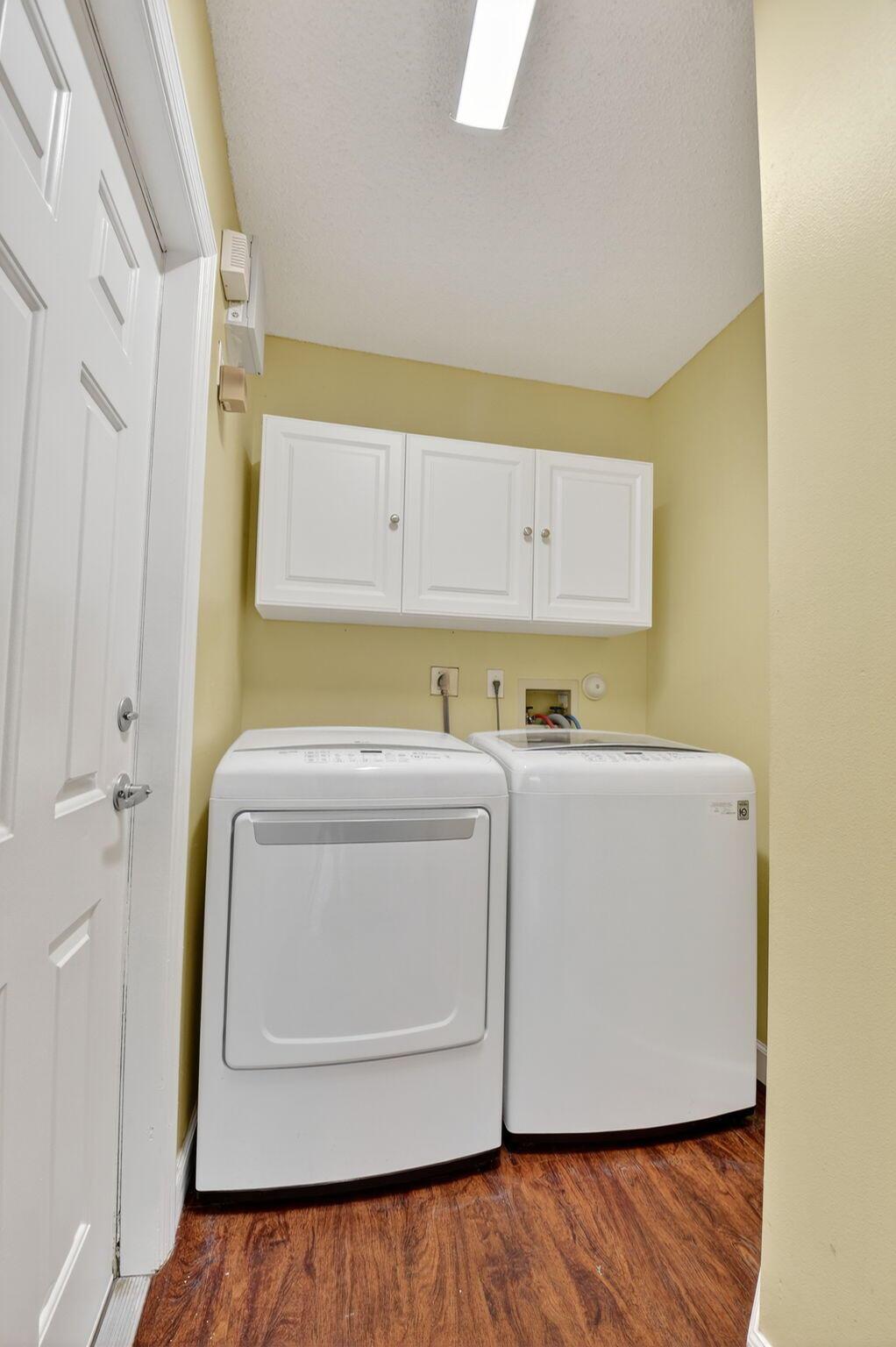 Newport Cove - Residential