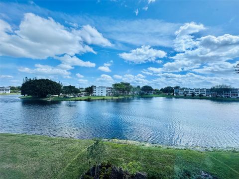 A home in Deerfield Beach