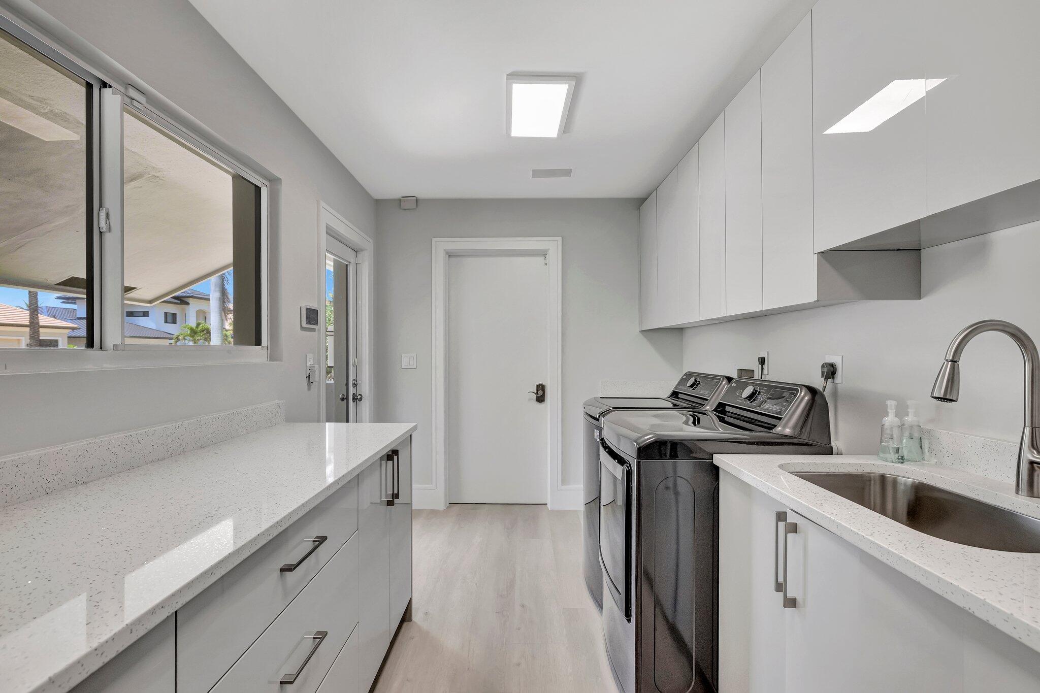 TROPIC ISLE 3RD SEC - Residential