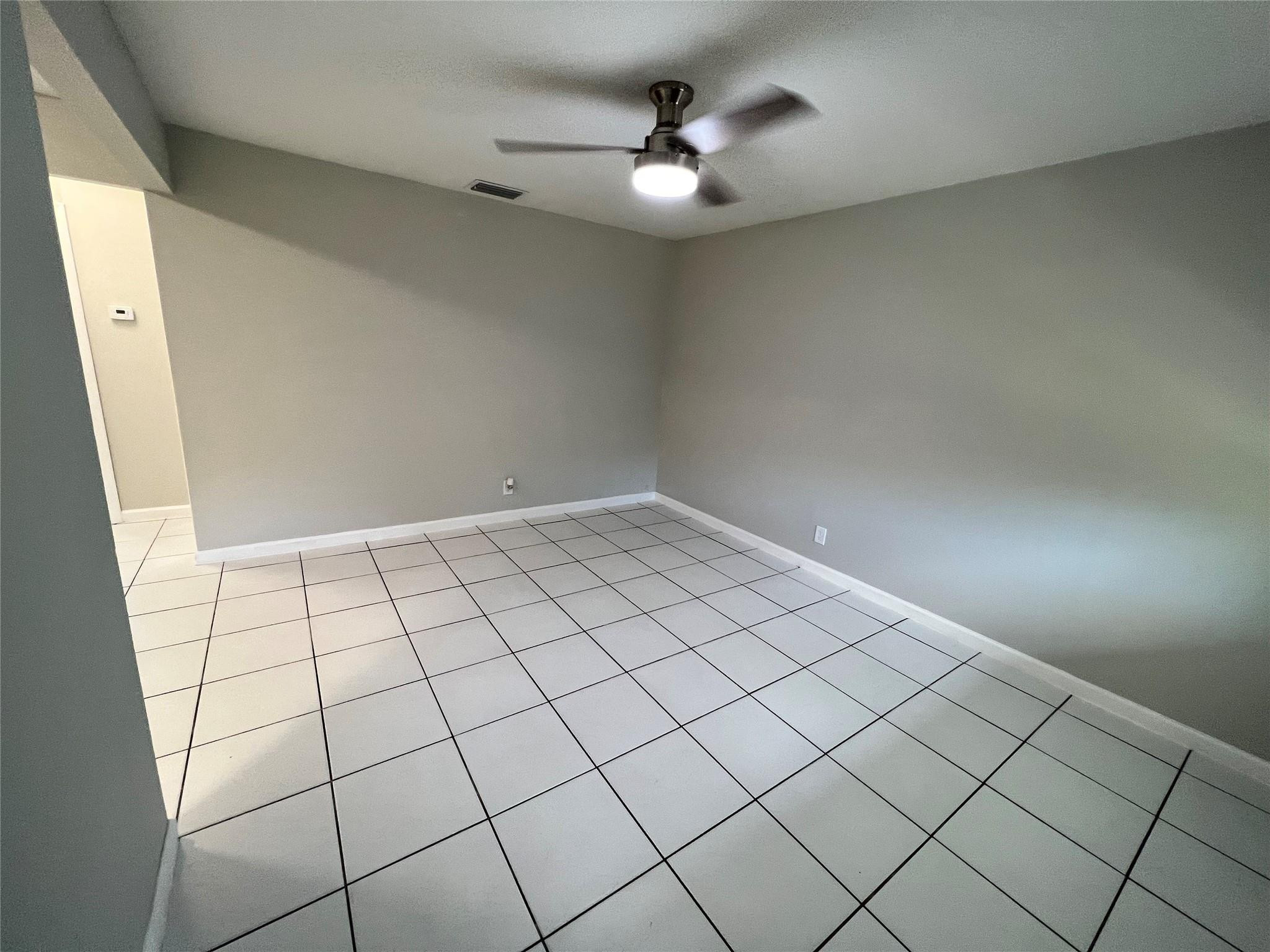 121 SW 15th Street C