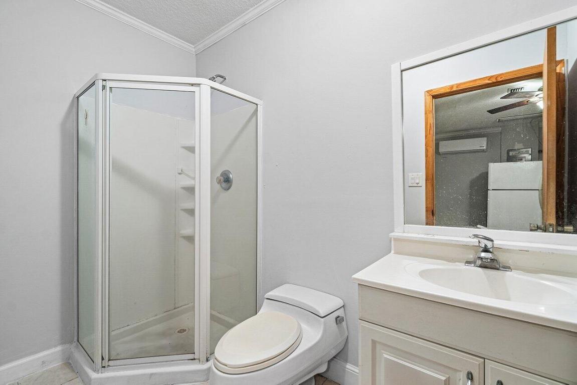 PALM BEACH FARMS CO 3 - Residential