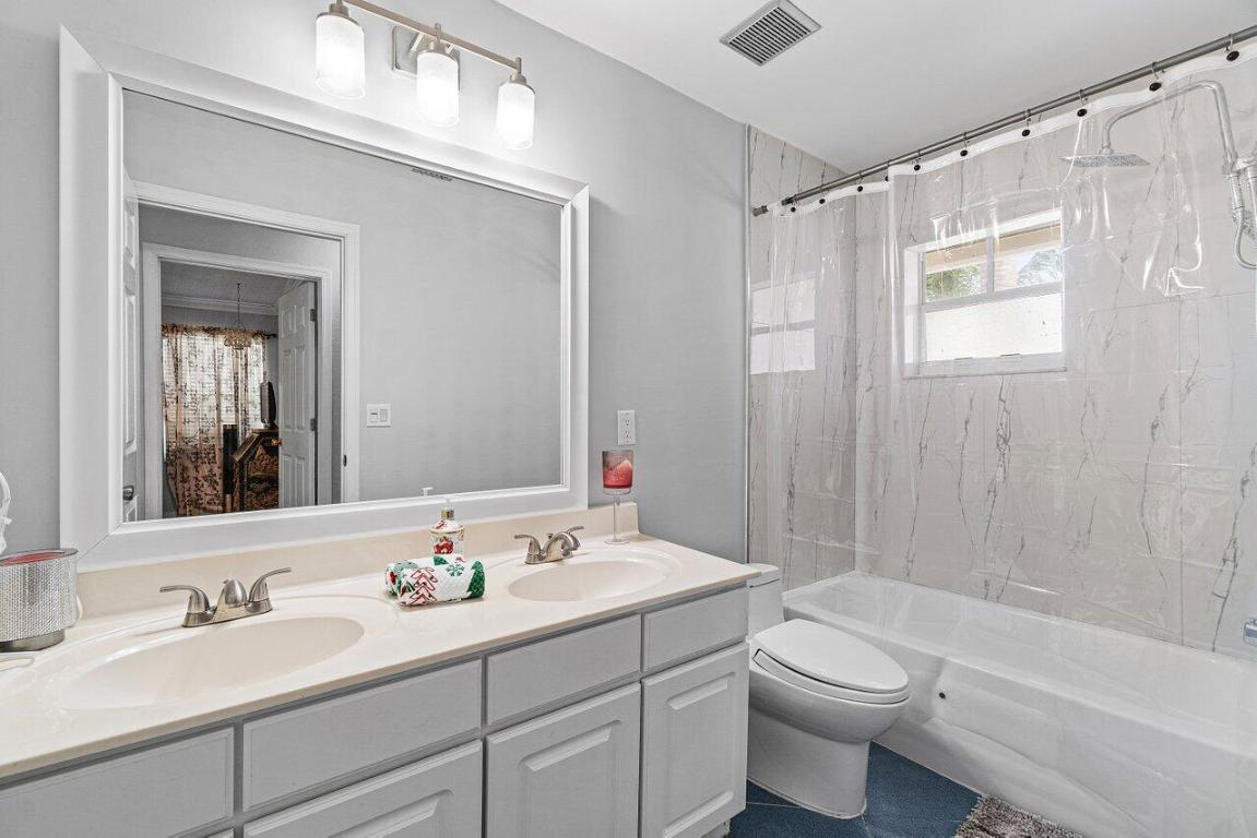 PALM BEACH FARMS CO 3 - Residential