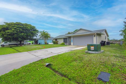 A home in Port St Lucie