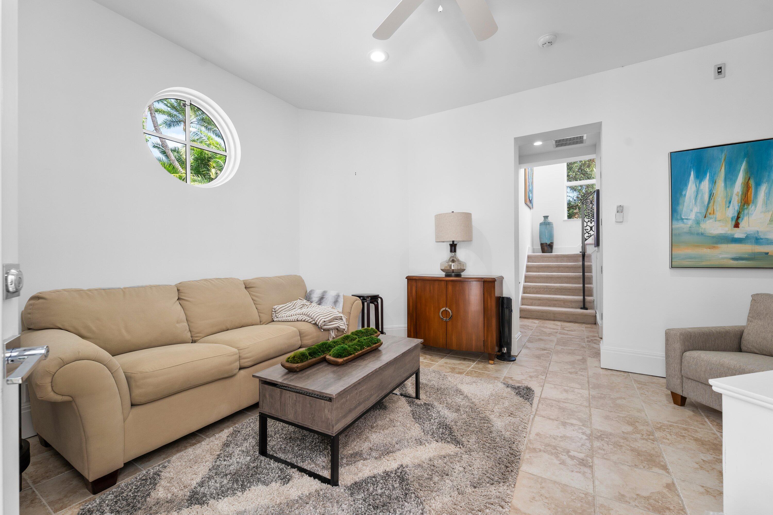 FRENCHMANS CREEK - Residential