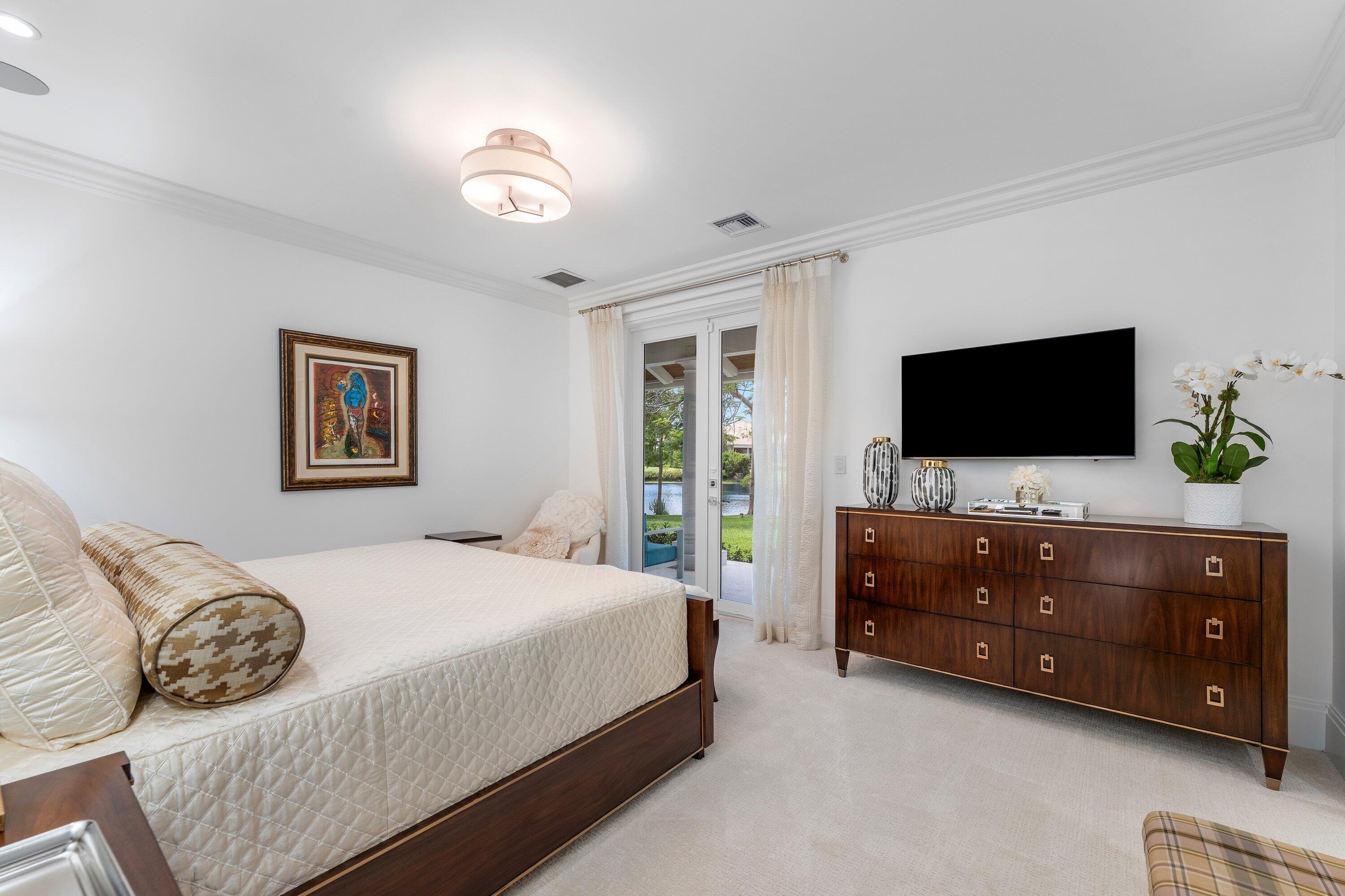 FRENCHMANS CREEK - Residential