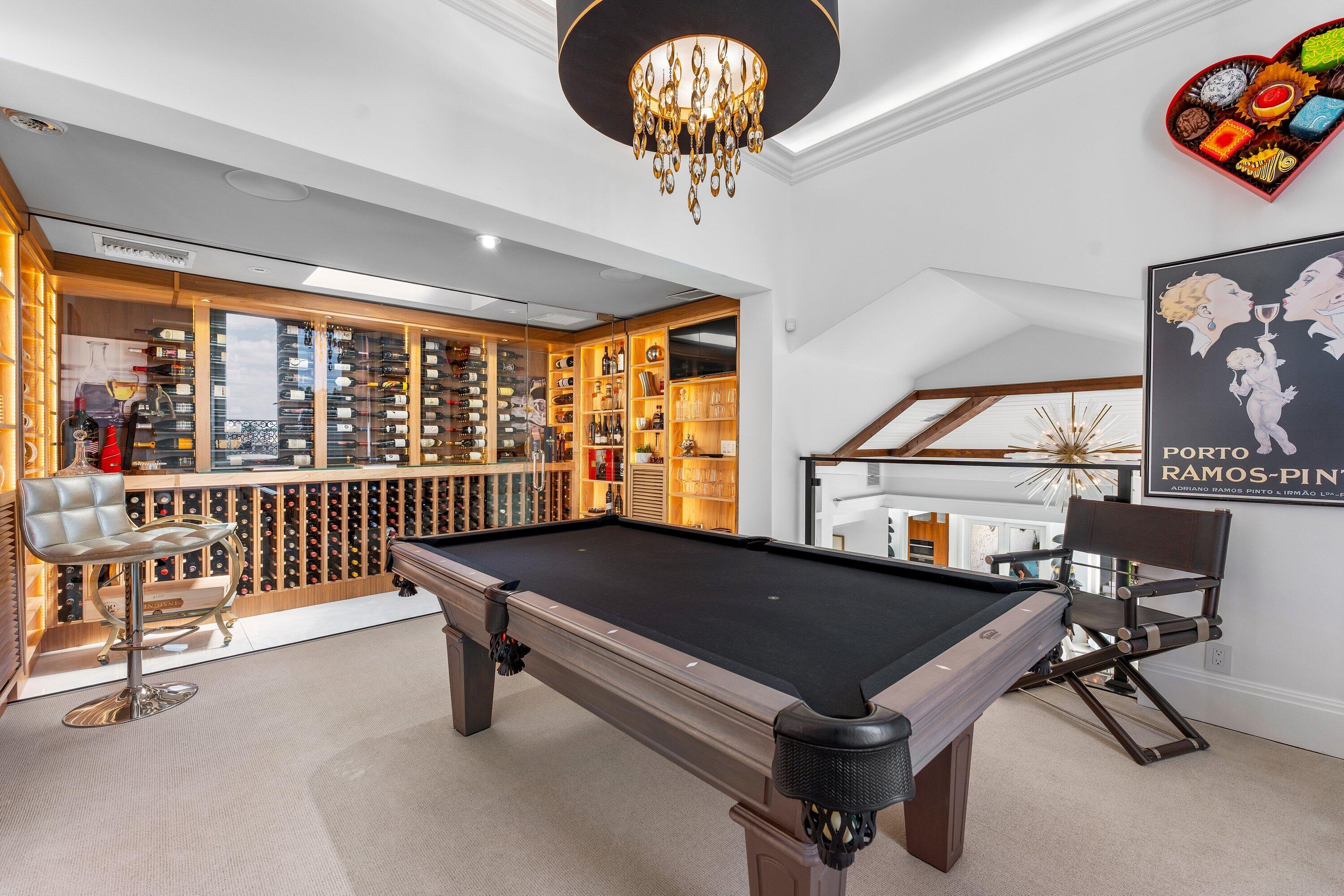 FRENCHMANS CREEK - Residential