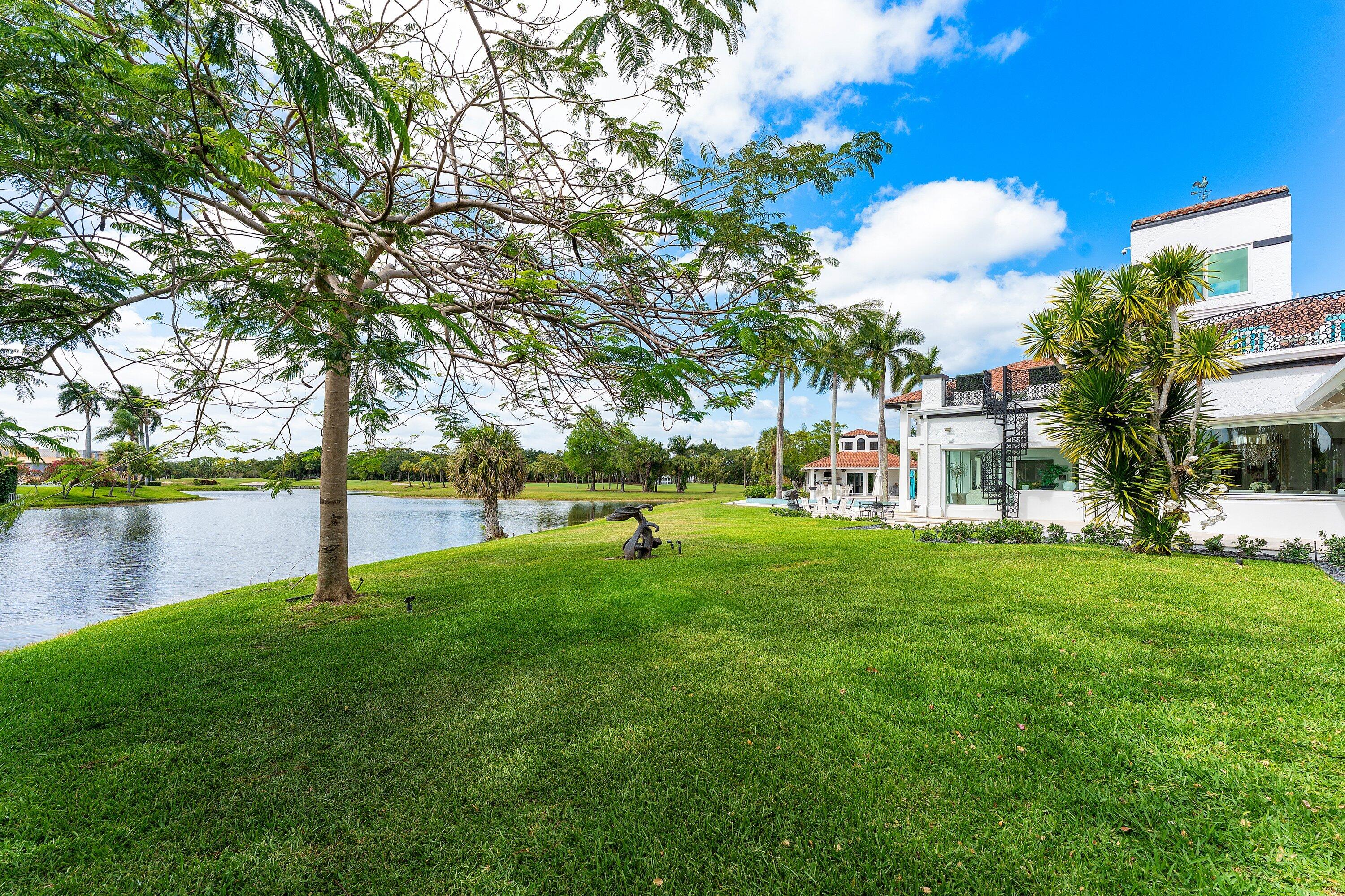 FRENCHMANS CREEK - Residential