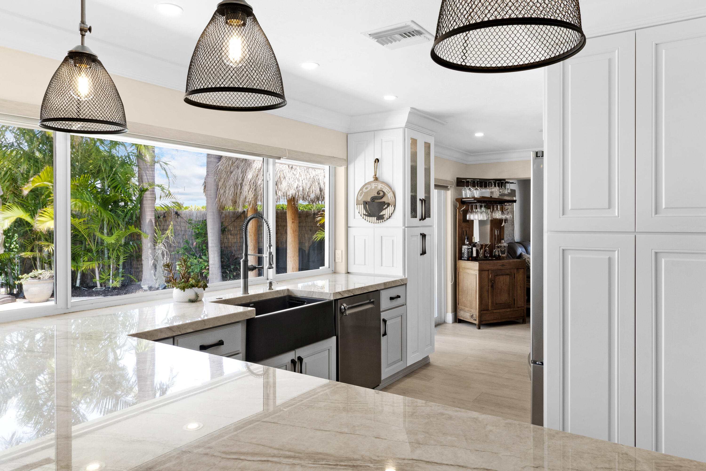 IMPERIAL POINT 4TH SEC - Residential