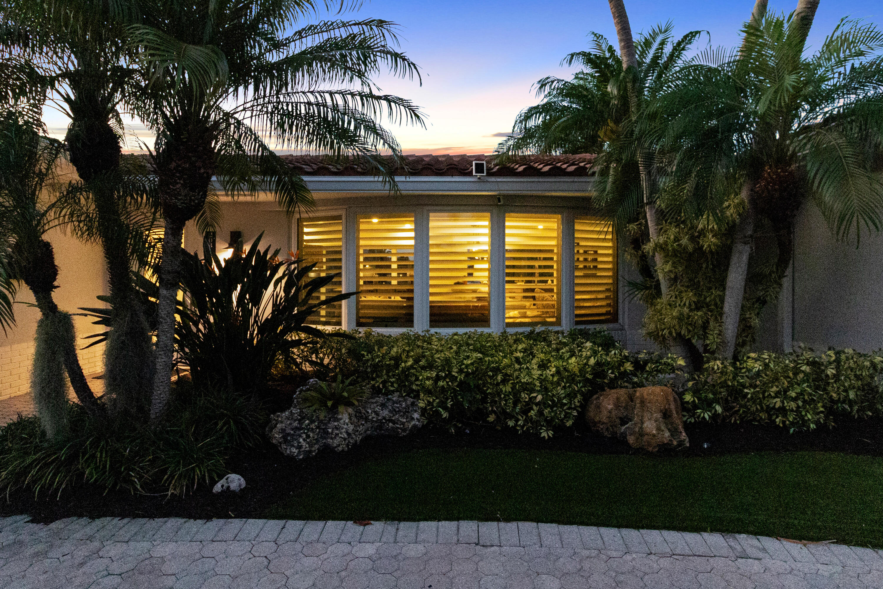 IMPERIAL POINT 4TH SEC - Residential