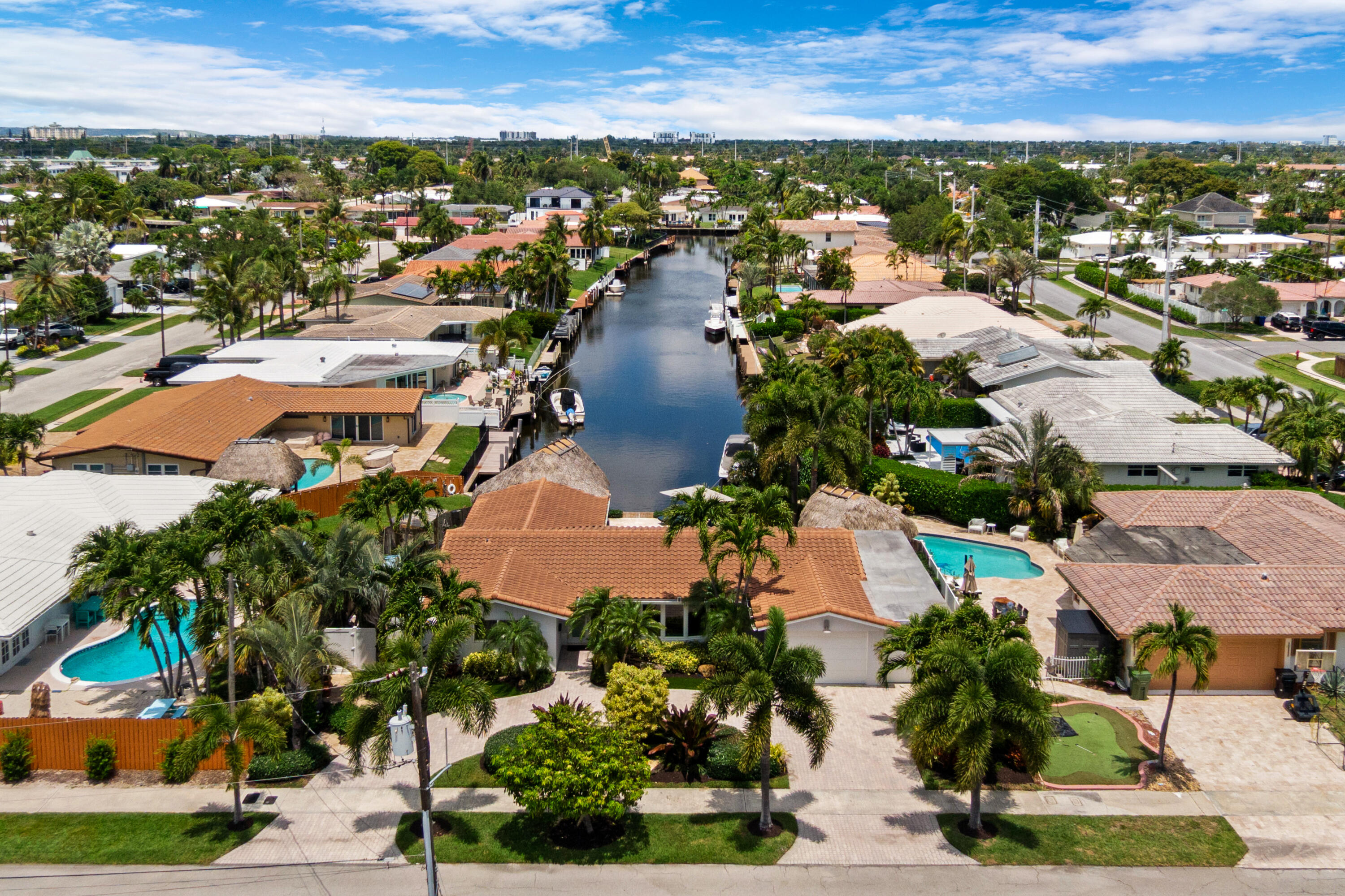 IMPERIAL POINT 4TH SEC - Residential