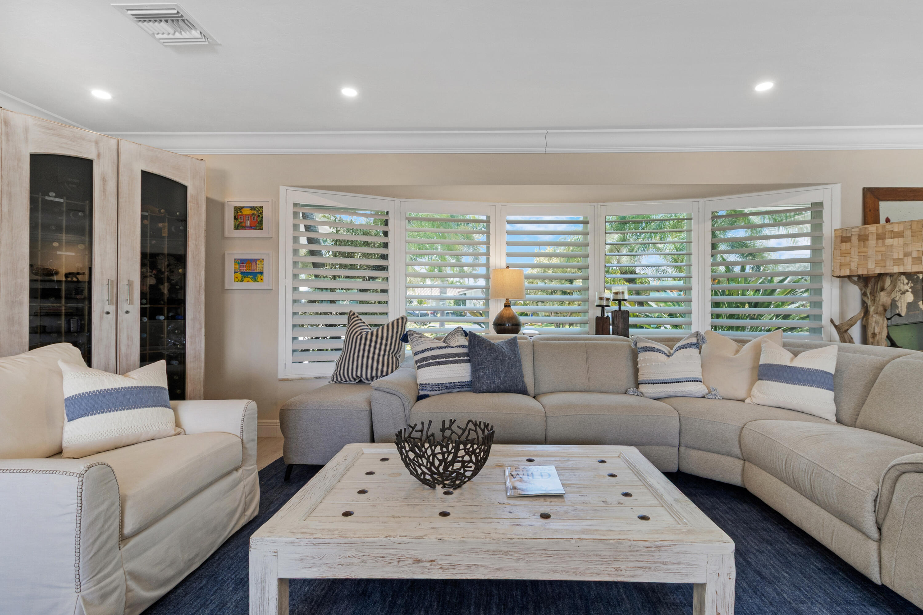 IMPERIAL POINT 4TH SEC - Residential
