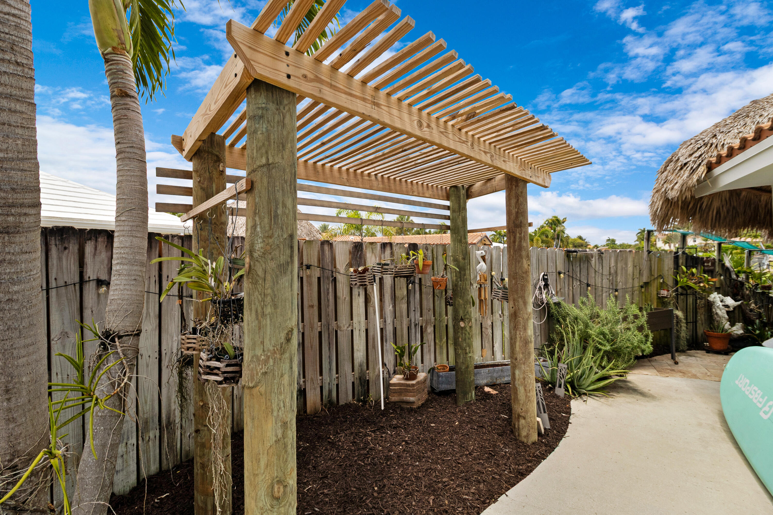 IMPERIAL POINT 4TH SEC - Residential