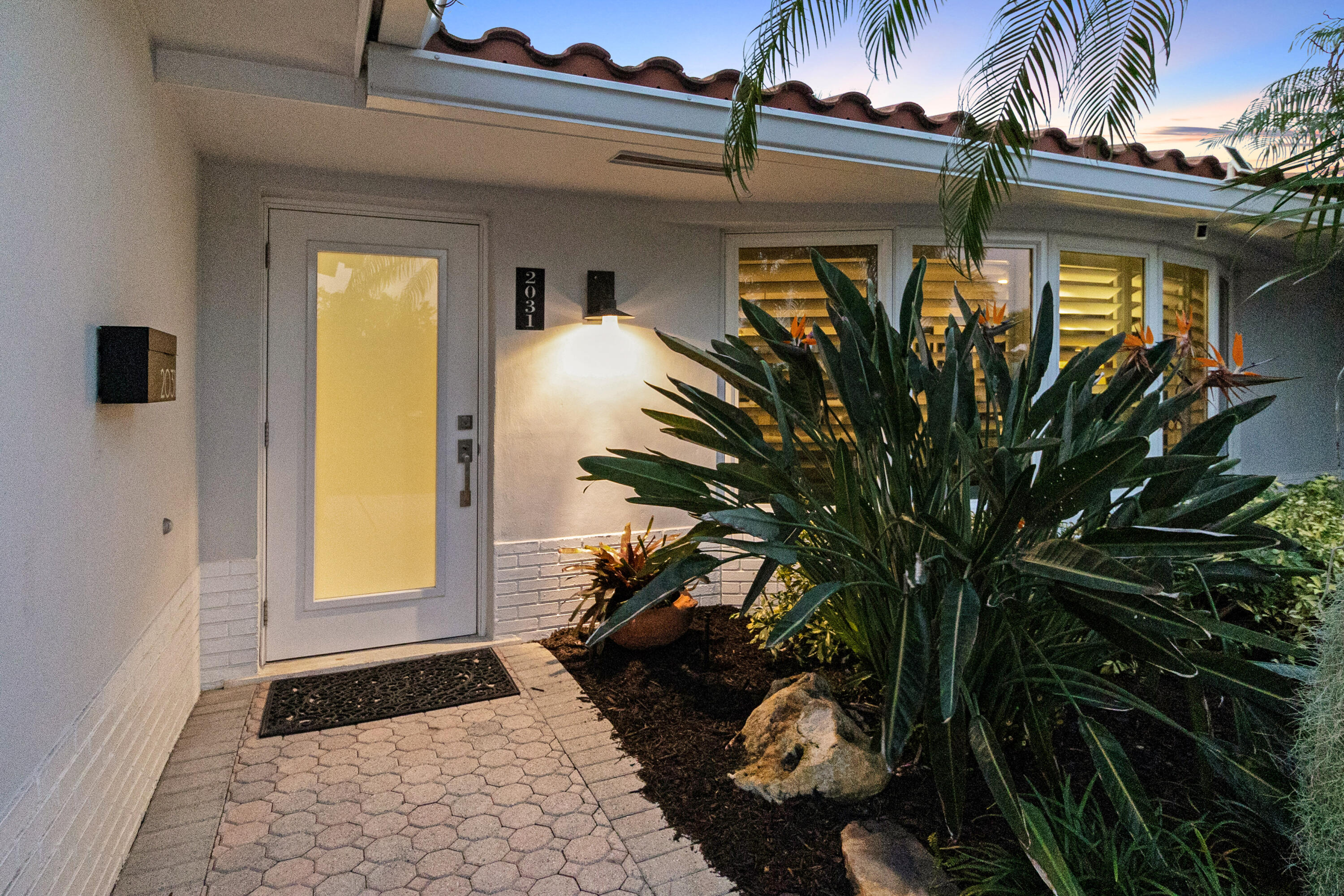 IMPERIAL POINT 4TH SEC - Residential