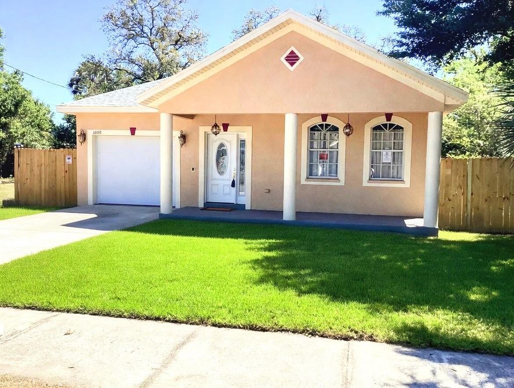 Photo of 3809 N Whittier Street, Tampa, FL 33619 (MLS # B26013638)