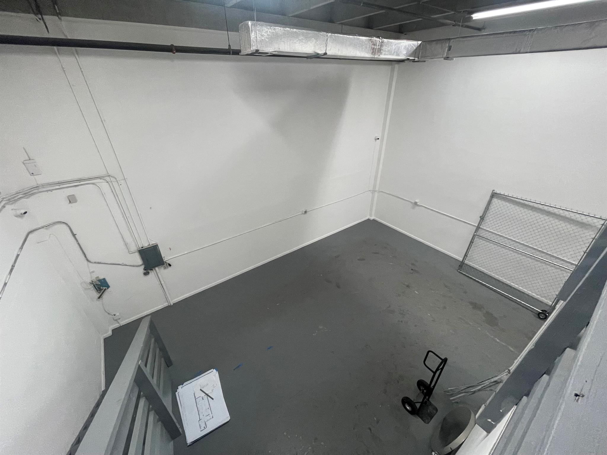 SOUTH CONGRESS INDUS CENT - Commercial Lease