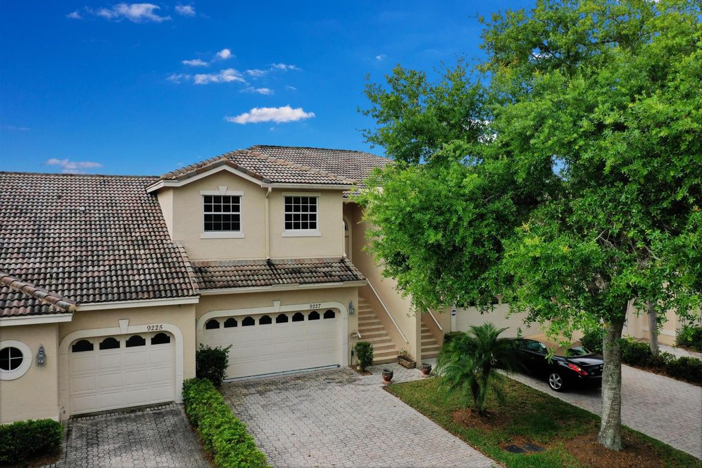 Photo of 9227 Wentworth Lane, Port Saint Lucie, FL 34986 (MLS # R11005911)