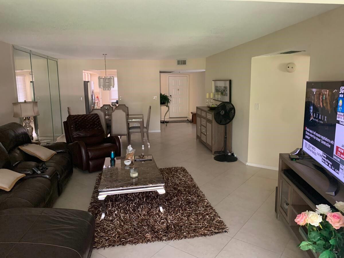 Cayman Village A Condo - Residential Lease