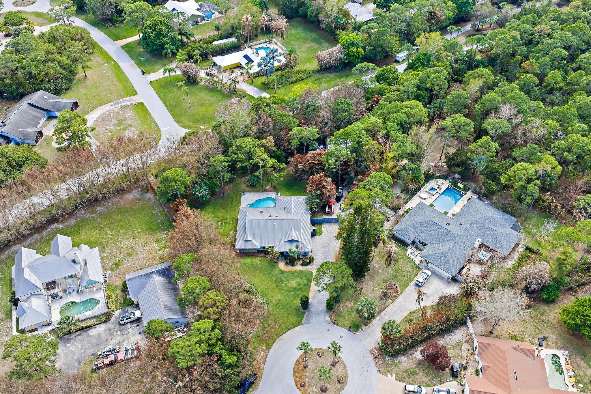 GREGOR WOODS - Residential