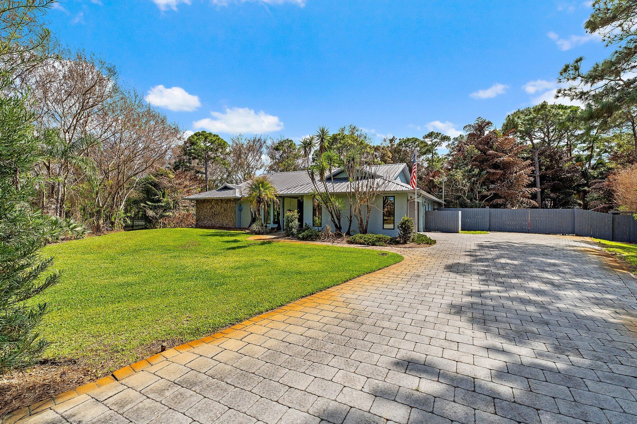 1880 SW Belgrave Terrace